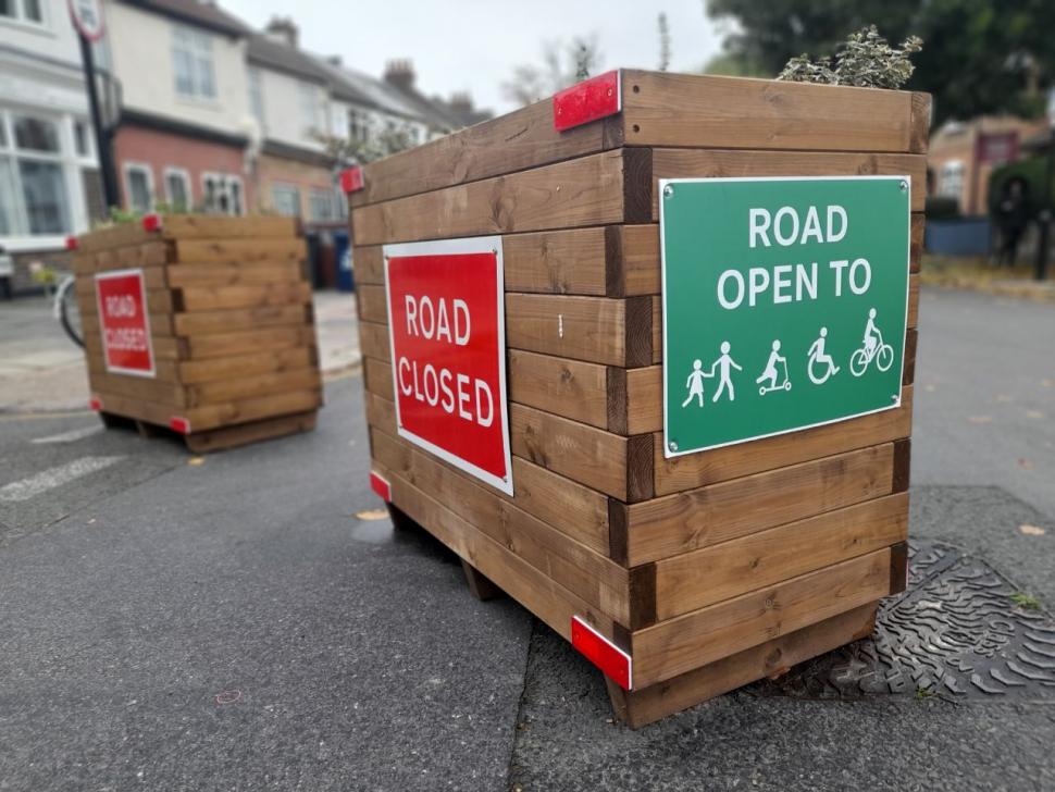 Changing transport: Active travel in action in London. Photo by Simon MacMichael, Road.cc